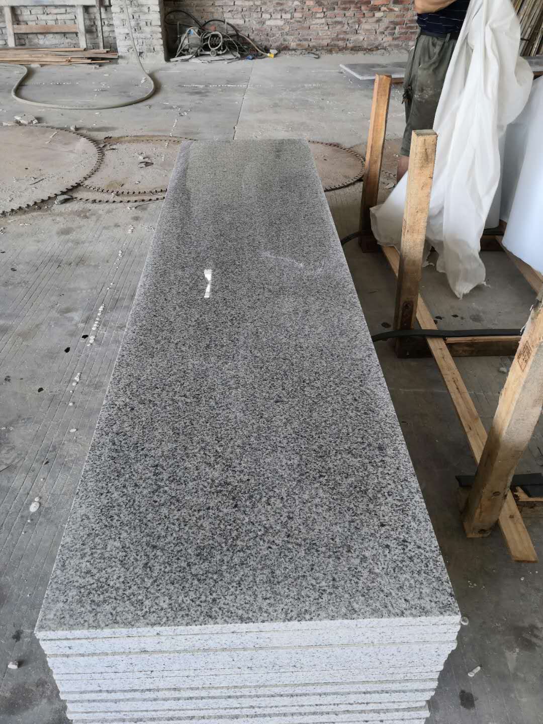 G640 Small Slabs
