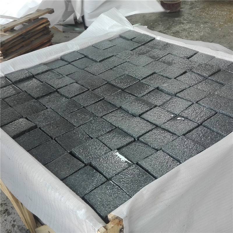 G654 Flamed Cobbles